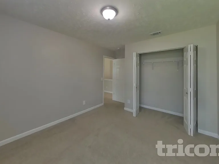 125 Ivy Hill Ln — Photo 12