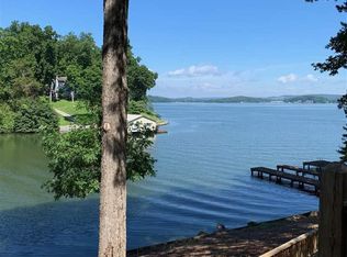 123 Signal Point Dr, Guntersville, AL 35976