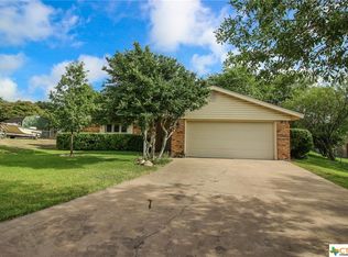 102 Post Oak Cir, Temple, TX 76502