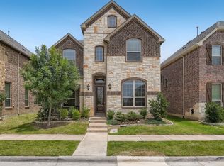 7100 Isle Royal Ln, Irving, TX 75063
