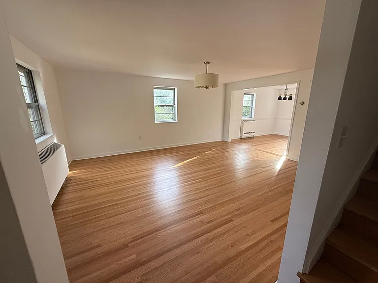 616 W Foster Ave — Photo 12