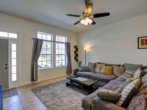3rd image of 6323 Causeway Rd #1