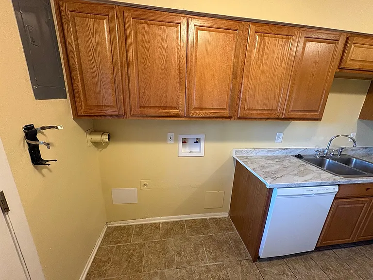 407 Loma Linda Dr — Photo 14
