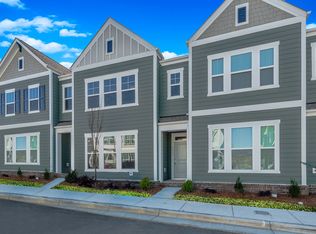 1013 Lyndon Station Dr, Pineville, NC 28134