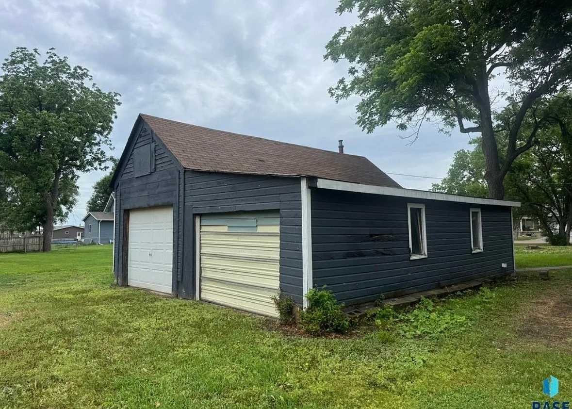 4 bed, 1263 sqft, $1,600 — Photo 4
