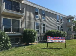 1904 W 24th St #21679749E, Lawrence, KS 66046