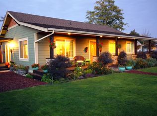 678 Adelia St, Blaine, WA 98230