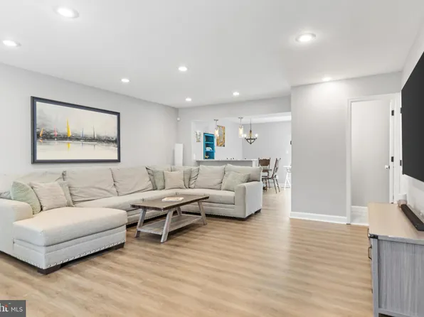 3135 Apple Rd NE #4, Washington, DC 20018