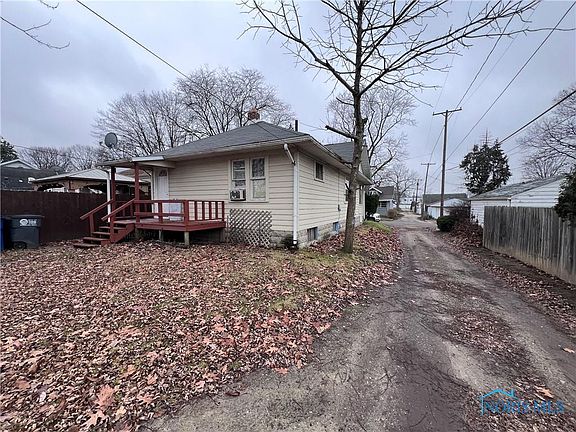 3rd image of 317 Cyril St