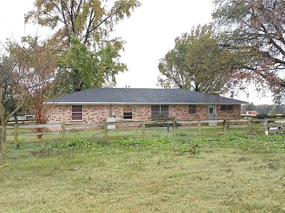 3rd image of 1351 Vz County Road 3601