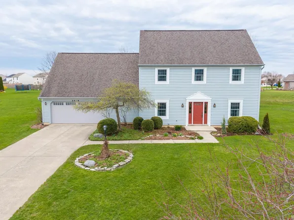 2819 Golden Fields Ct, Fort Wayne, IN 46818