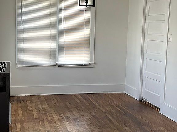 2nd image of 207 1/4 N Avenue 54 #2071/4