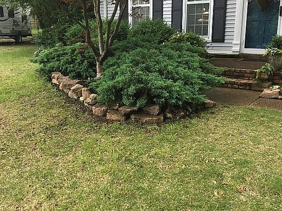 3rd image of 1056 Fredericksburg Cv