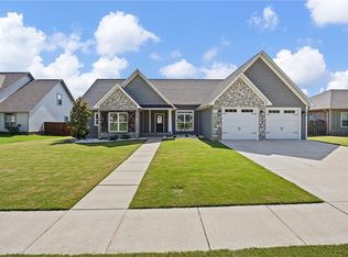 229 Promenade Cir, Russellville, AR 72801
