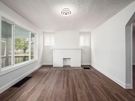 5th image of 755 S Richardson Ave
