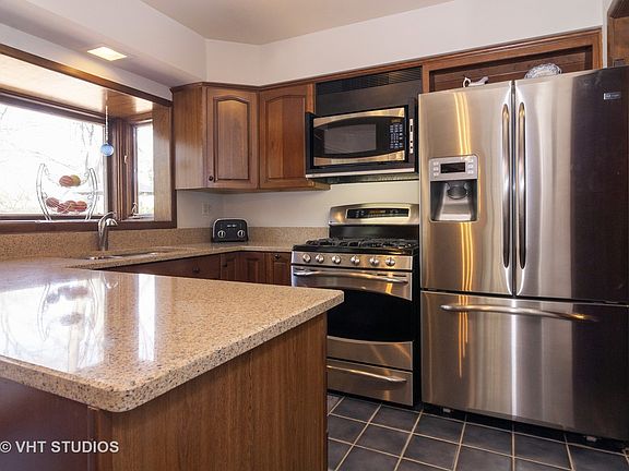 4th image of 1317 Fox Glade Ct