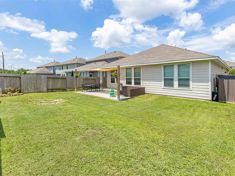 24714 Crimson Pine Dr — Photo 39