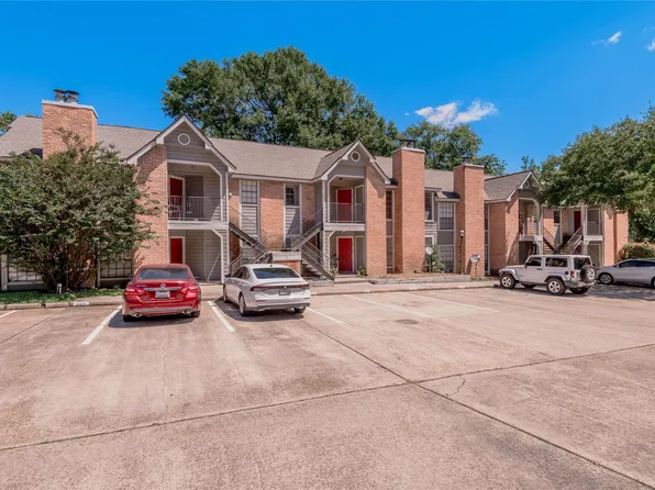 2401 Sycamore Ave APT E6, Huntsville, TX 77340