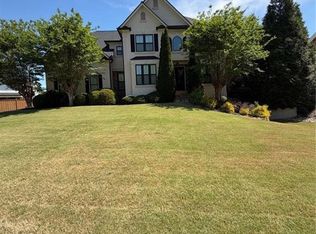 1080 Jennifer Oaks Dr, Alpharetta, GA 30004