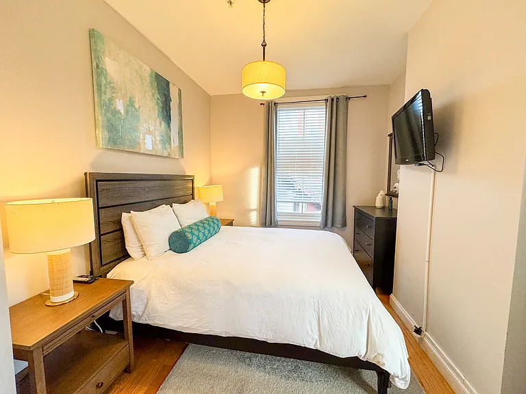7 Harvard Sq #3BB — Photo 8
