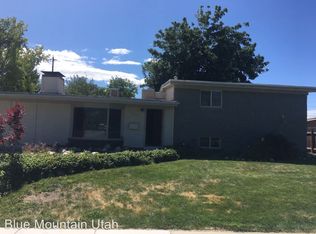 5560 S Capri Dr, Murray, UT 84123