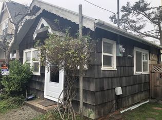 211 S Miller St, Rockaway Beach, OR 97136