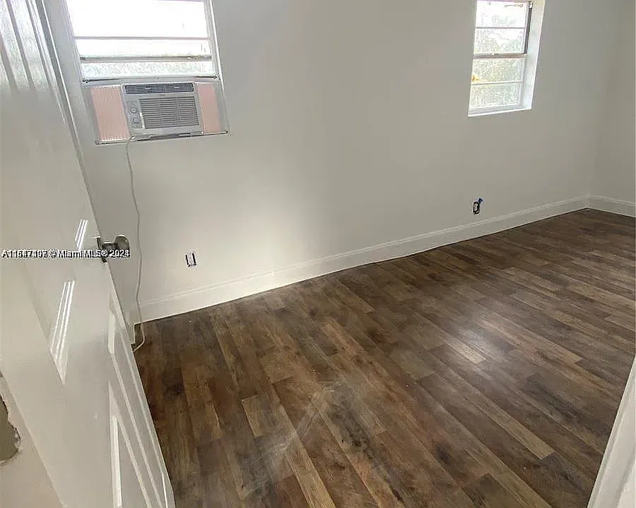 2 bed, 651 sqft, $1,000 — Photo 4
