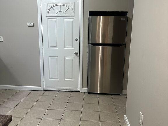 2nd image of 68 Bellevue St #1