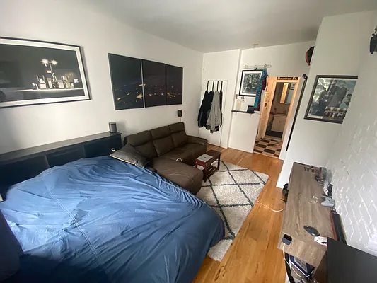 Rented by Tompkins Square Realty | media 12