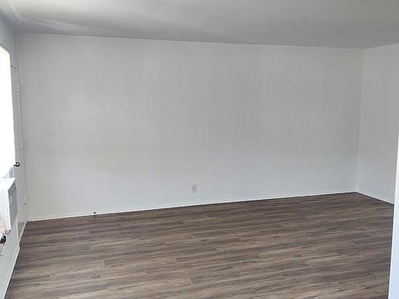 4th image of 4321 Ventura Canyon Ave APT 12