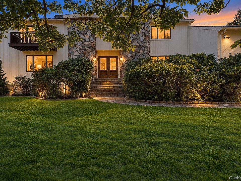 1st image of 2054 Quaker Ridge Road