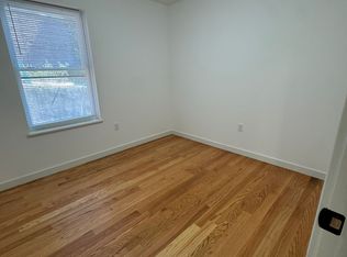 52 James St #3, Newark, NJ 07102
