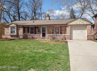 306 N Dryden Pl, Arlington Heights, IL 60004