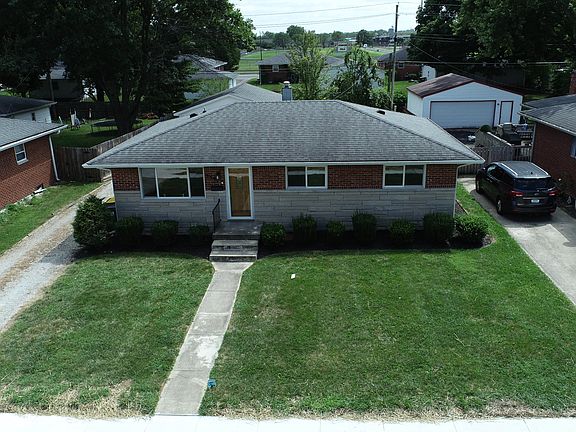 3rd image of 5531 Maplewood Dr