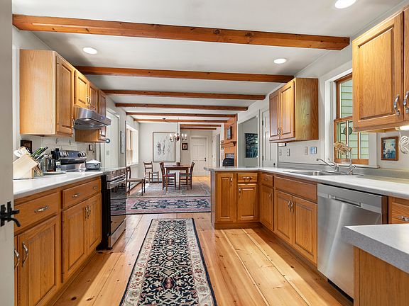 4th image of 26 Stonebridge Circle