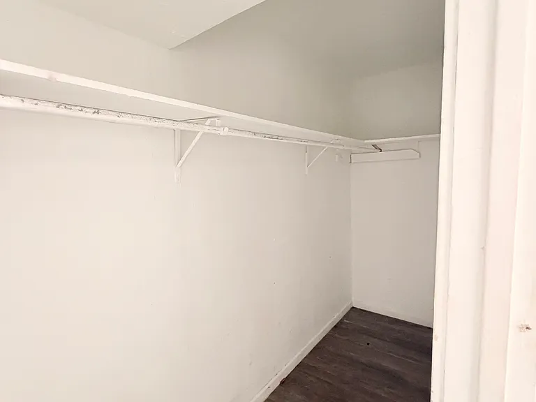4513 S Staples St #101 — Photo 6