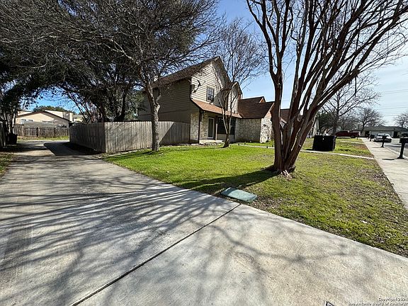 4th image of 4439 HILTON HEAD ST