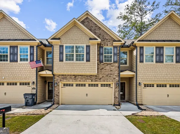 290 Jackson Pl NW, Lilburn, GA 30047