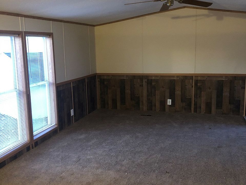 2nd image of 39275 Harbor Rd