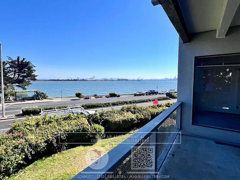 3 Commodore Dr #255 — Photo 1