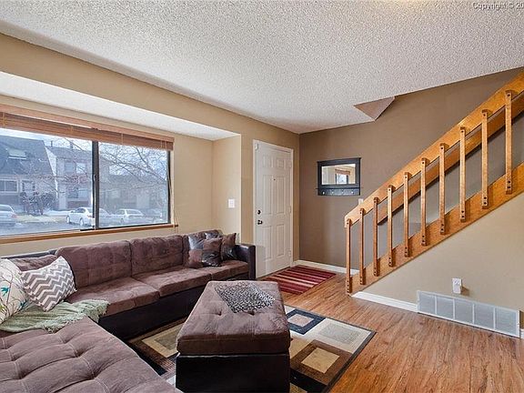 4th image of 5543 Denmark Ct