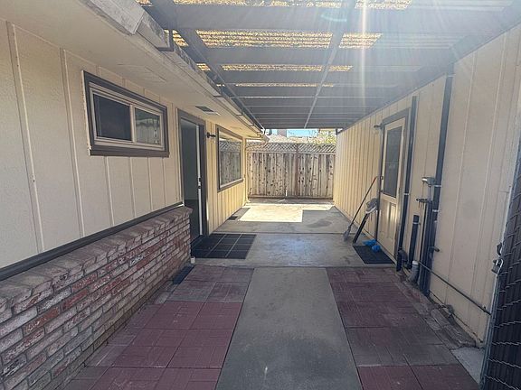 5th image of 2985 Mattison Ln