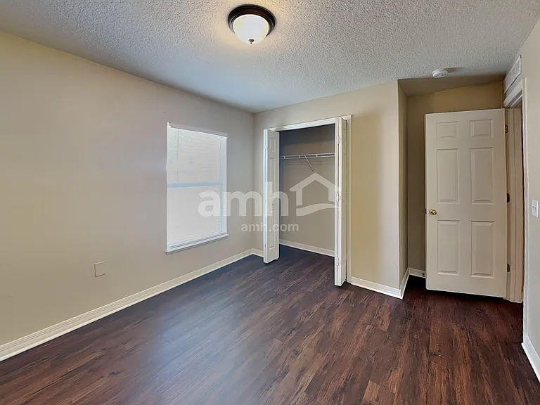 5498 Cougar Park Ct — Photo 14