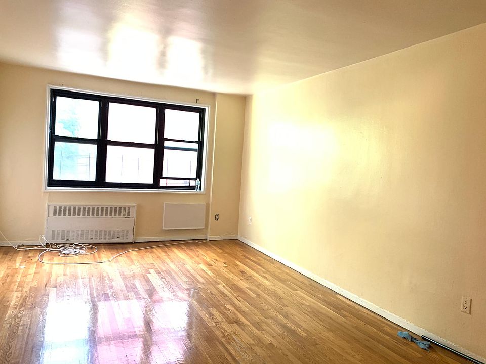 1st image of 1100 Warburton Ave APT 2B