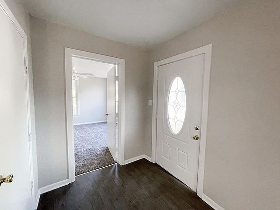 3rd image of 607 NW 3rd St