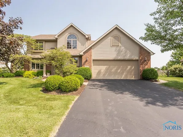 1432 Eastridge Dr, Waterville, OH 43566