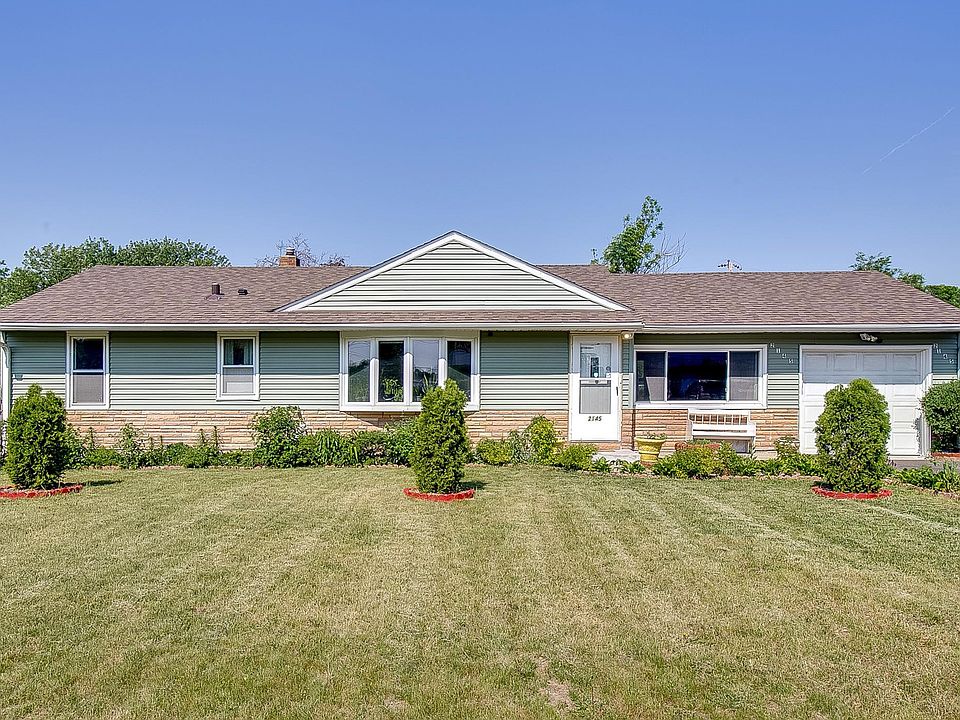 1st image of 2145 McMenemy St
