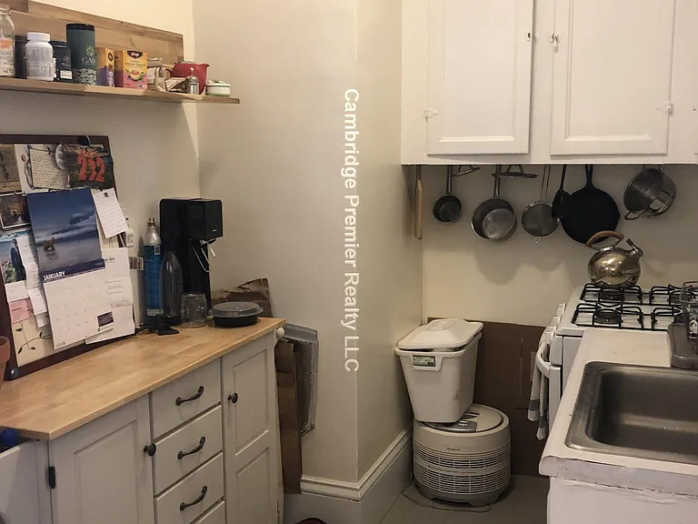 2 Ware St — Photo 8
