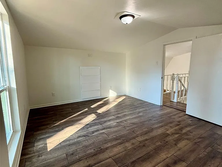 457 Impala Dr — Photo 17
