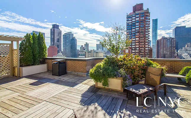 Sold by Keller Williams NYC | media 11